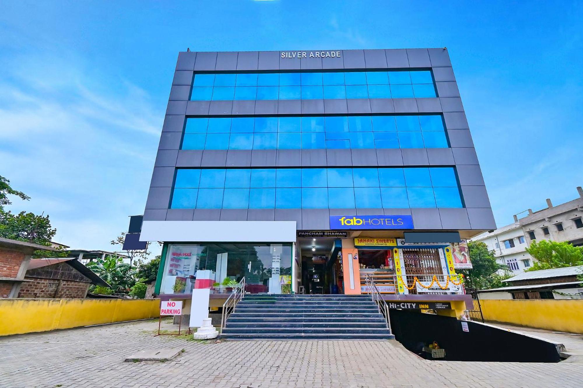 Fabhotel Penthouse - A K Dev Road Guwahati Exterior foto